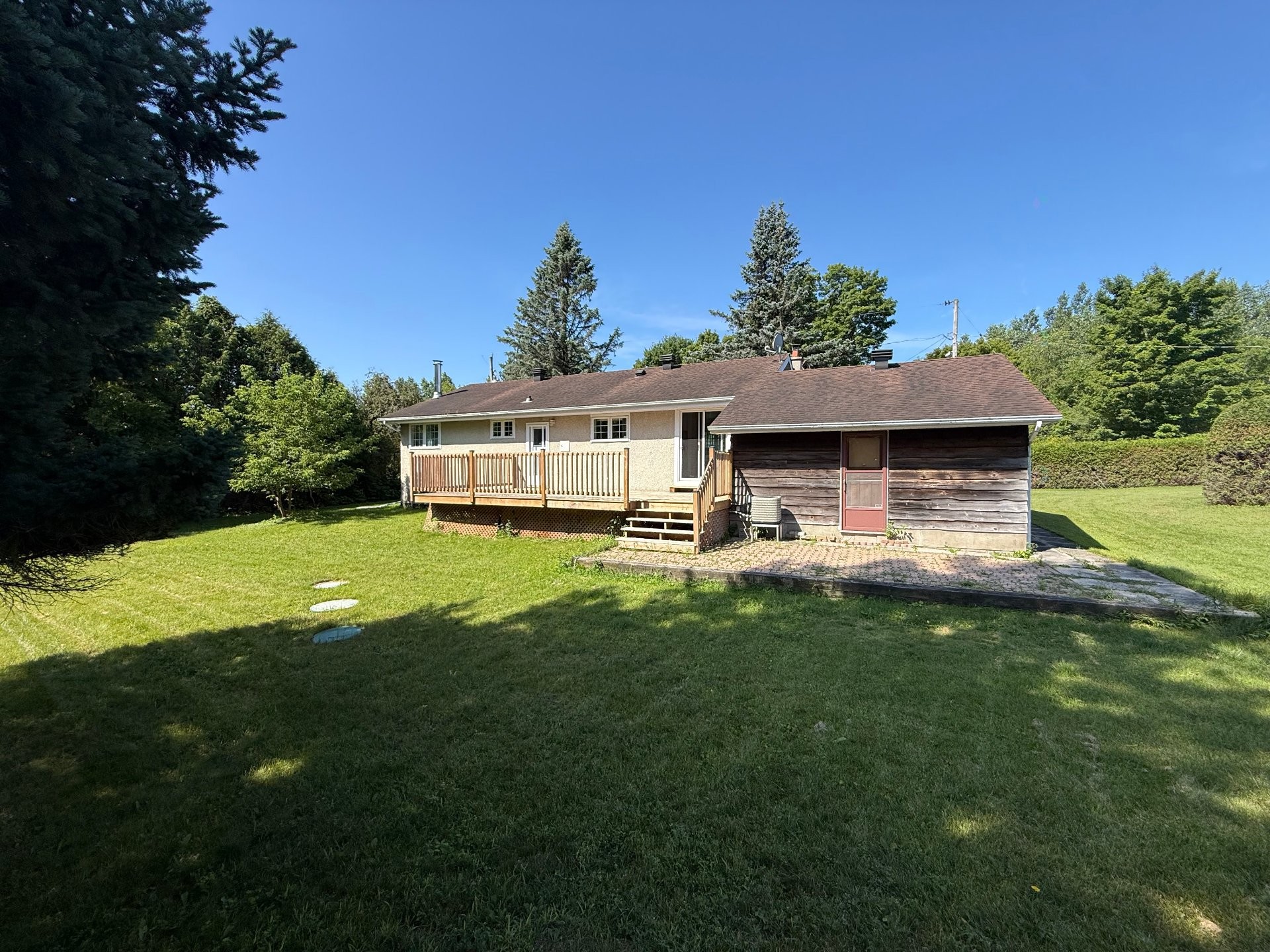 









24


Rue Sunset

,
Gatineau (Gatineau),




QC
J8P8B1

