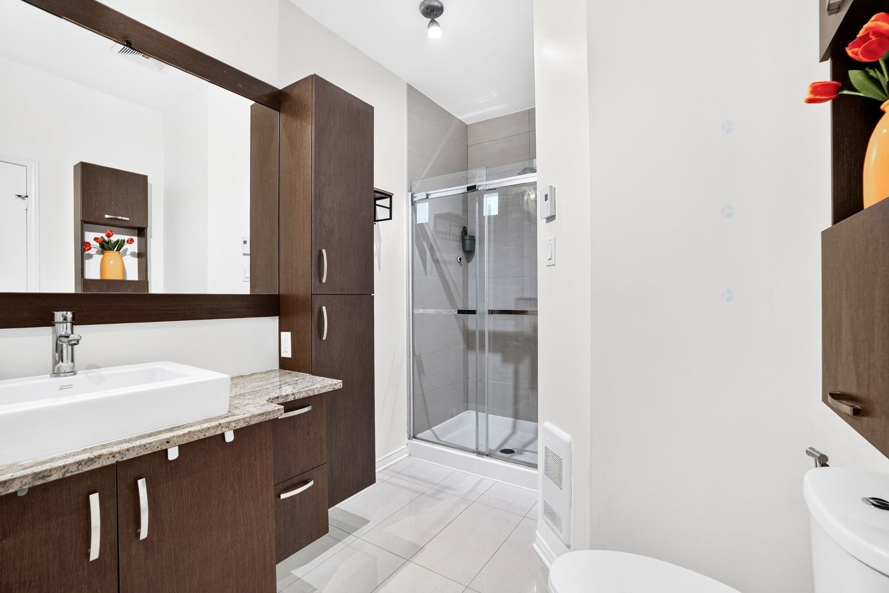 









14341


Boul. Cavendish

, 101,
Montréal (Saint-Laurent),




QC
H4R0J4

