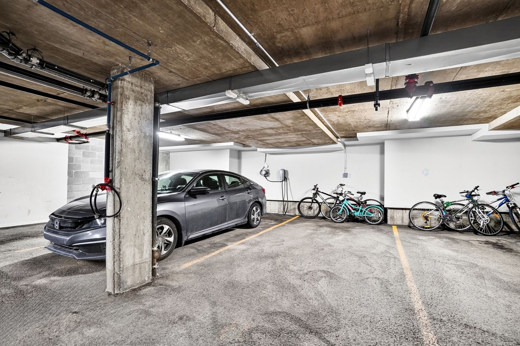 









14341


Boul. Cavendish

, 101,
Montréal (Saint-Laurent),




QC
H4R0J4

