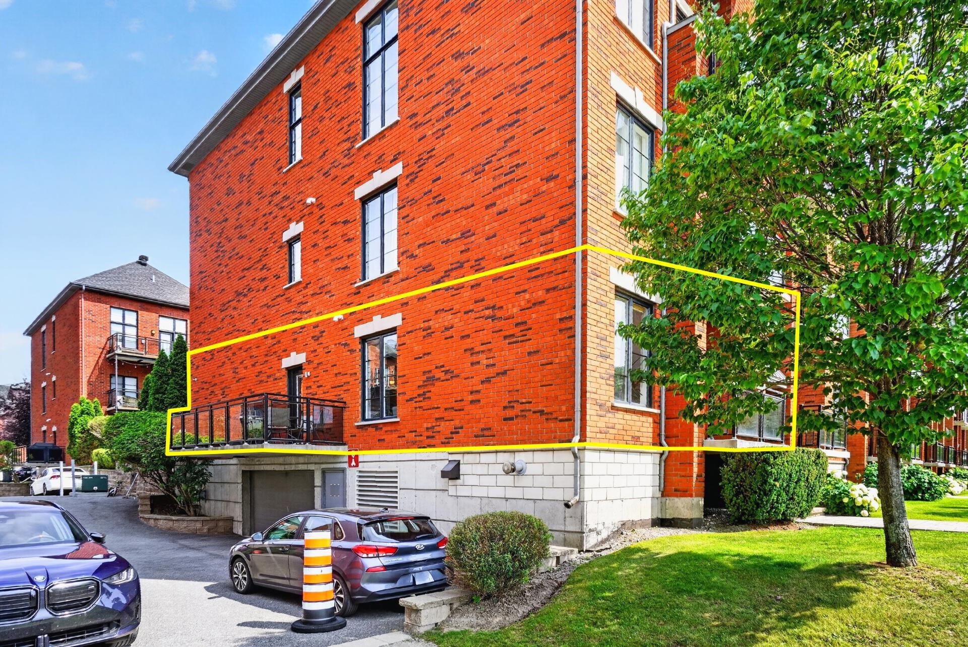 









14341


Boul. Cavendish

, 101,
Montréal (Saint-Laurent),




QC
H4R0J4

