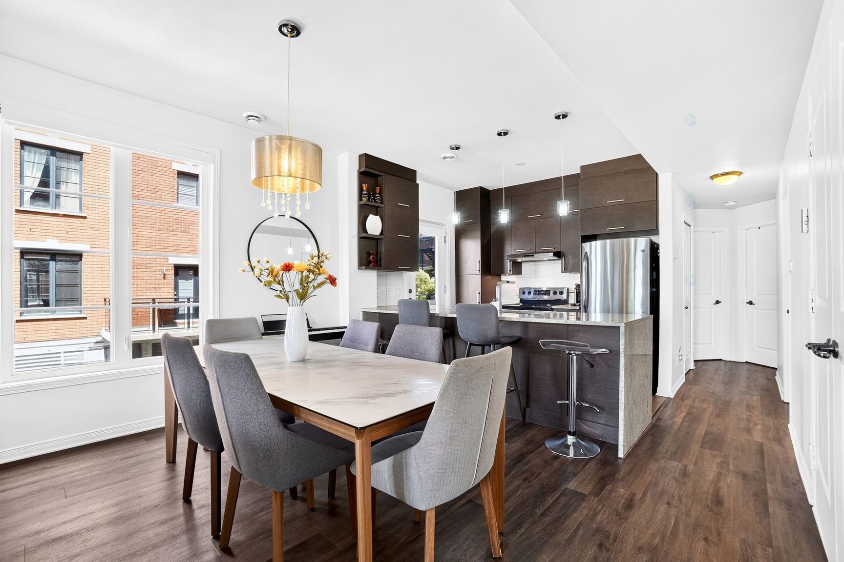 









14341


Boul. Cavendish

, 101,
Montréal (Saint-Laurent),




QC
H4R0J4

