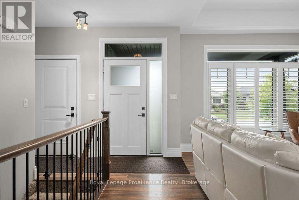 












45 AMBROSIA TERRACE

,
Quinte West (Murray Ward),




Ontario
K8V0G7

