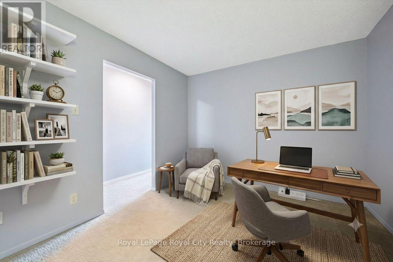 












606 - 358 WATERLOO AVENUE

,
Guelph (Junction/Onward Willow),




Ontario
N1H7Y3

