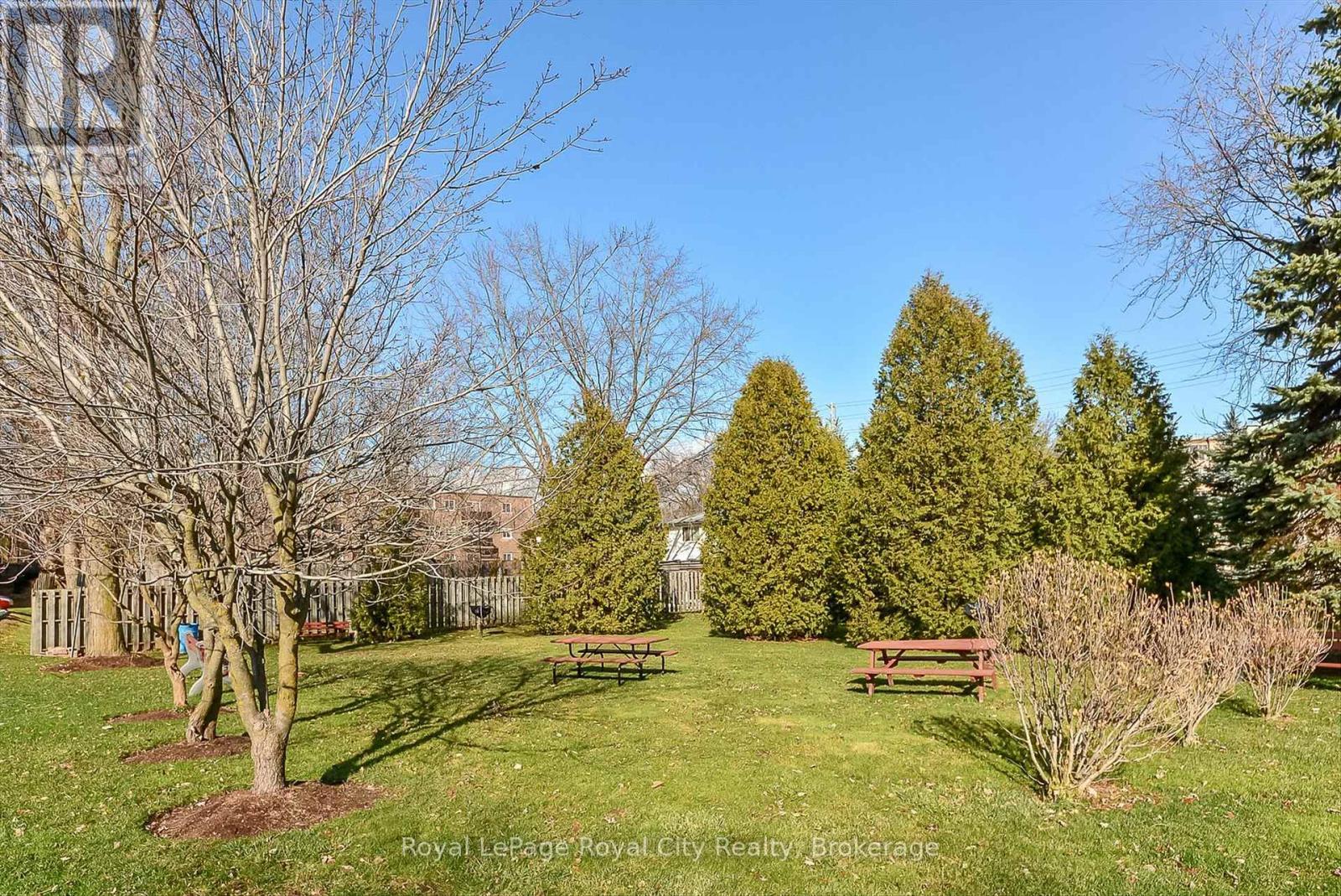 












606 - 358 WATERLOO AVENUE

,
Guelph (Junction/Onward Willow),




Ontario
N1H7Y3

