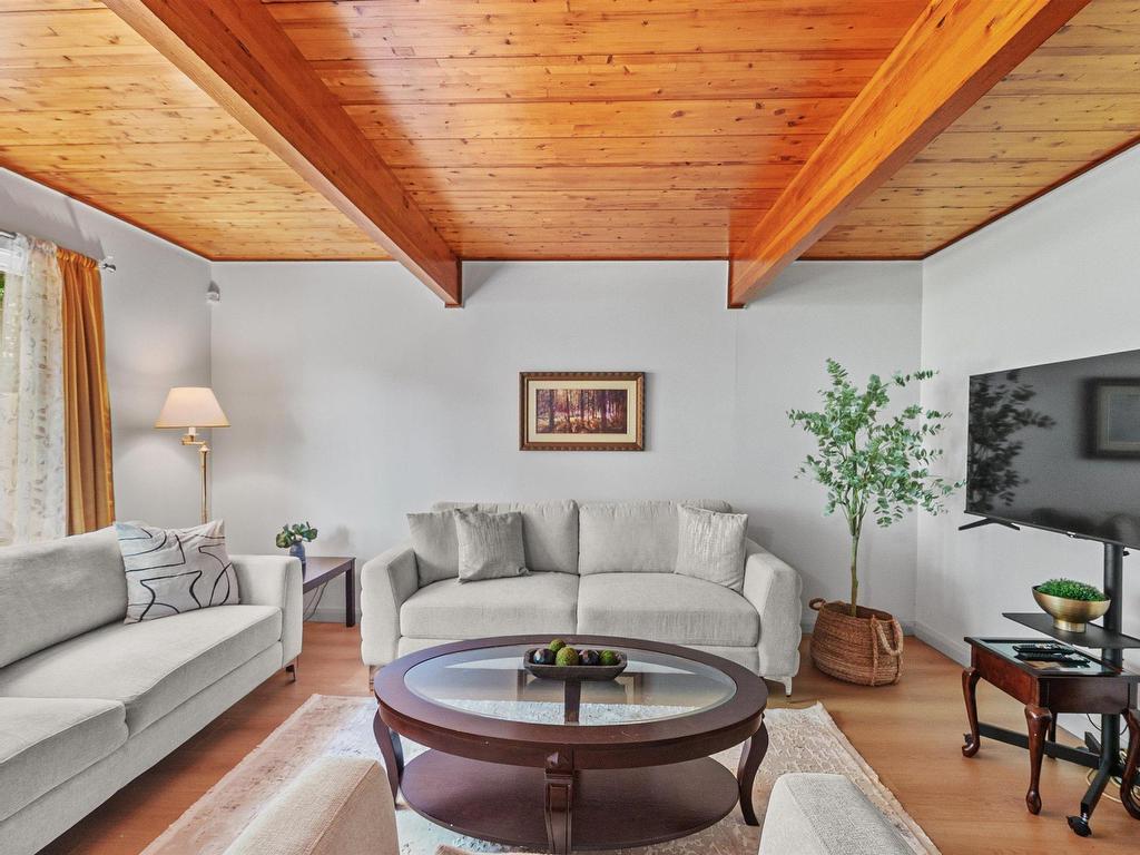 












48 Drumdonald Road

,
Cowie Hill,




NS
B3P 2K9

