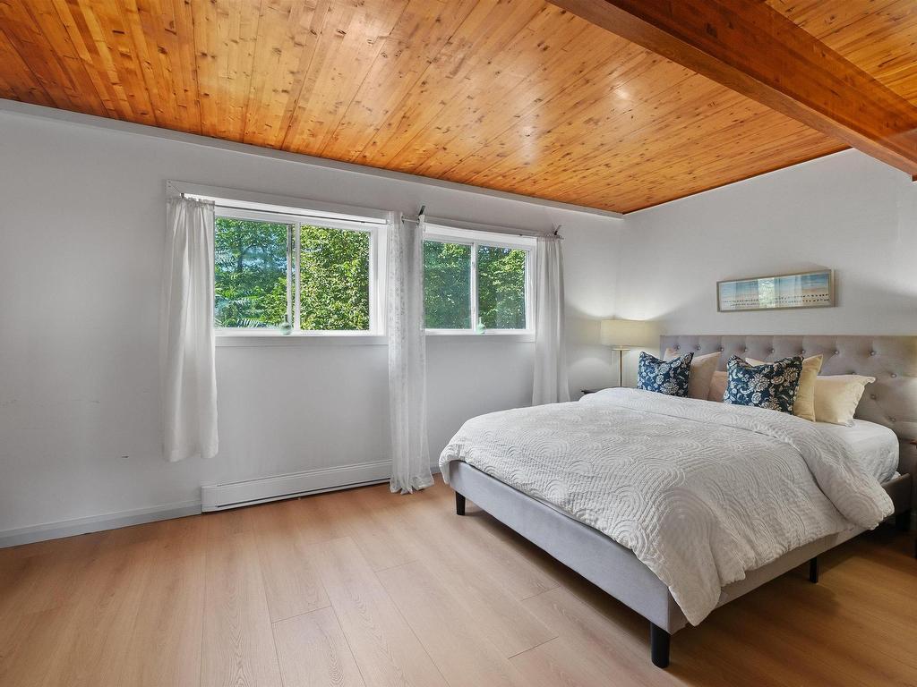 












48 Drumdonald Road

,
Cowie Hill,




NS
B3P 2K9

