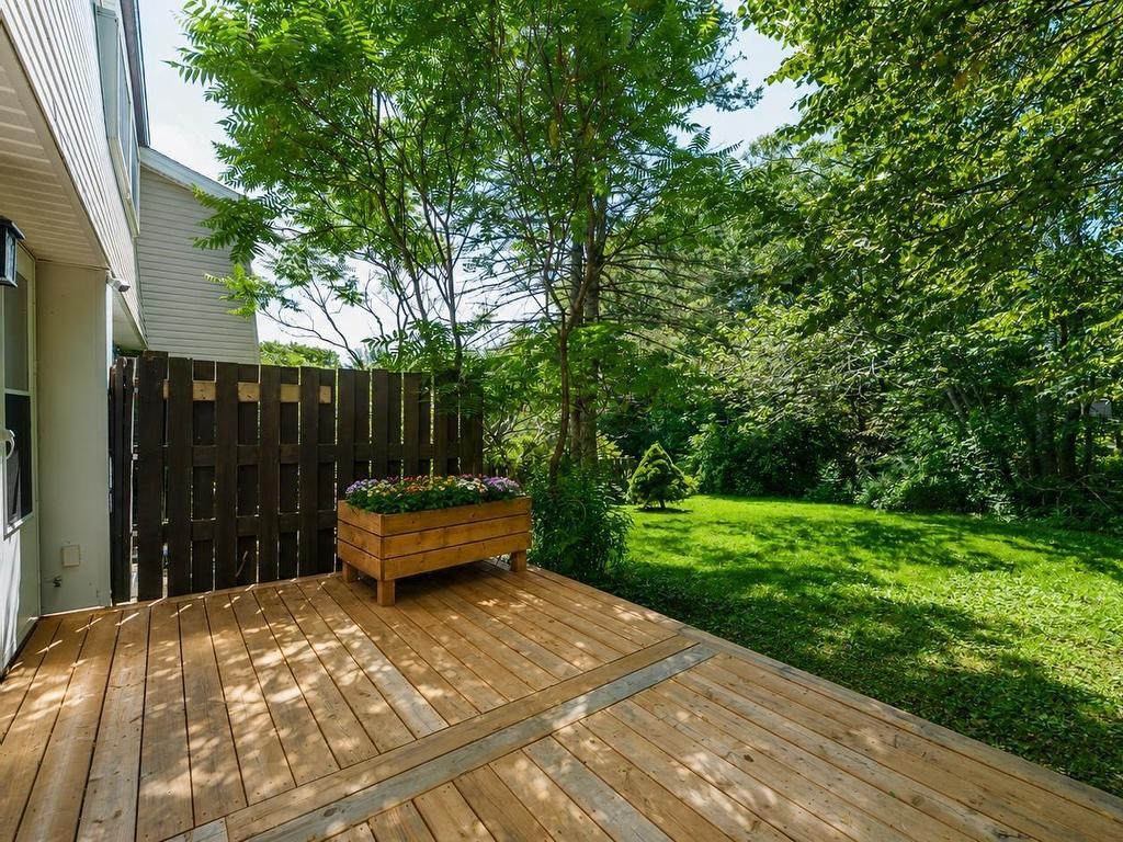 












48 Drumdonald Road

,
Cowie Hill,




NS
B3P 2K9

