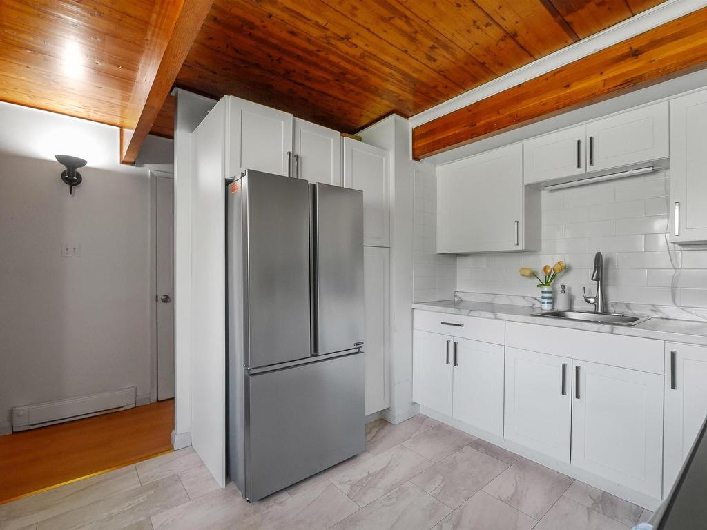 












48 Drumdonald Road

,
Cowie Hill,




NS
B3P 2K9

