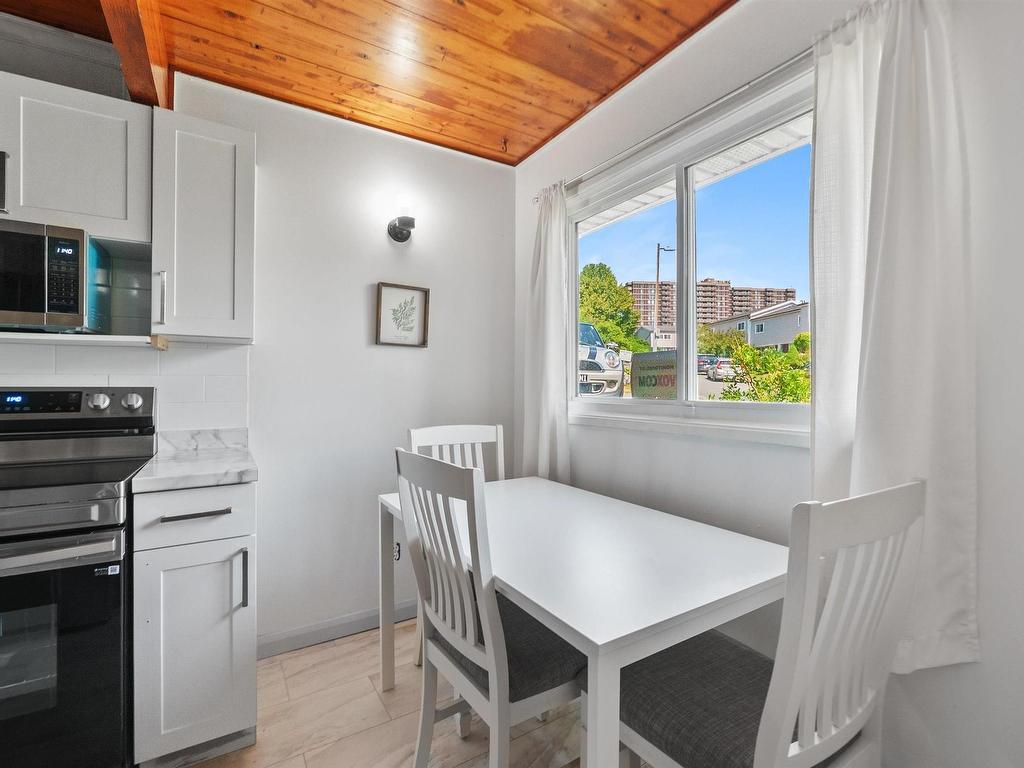 












48 Drumdonald Road

,
Cowie Hill,




NS
B3P 2K9

