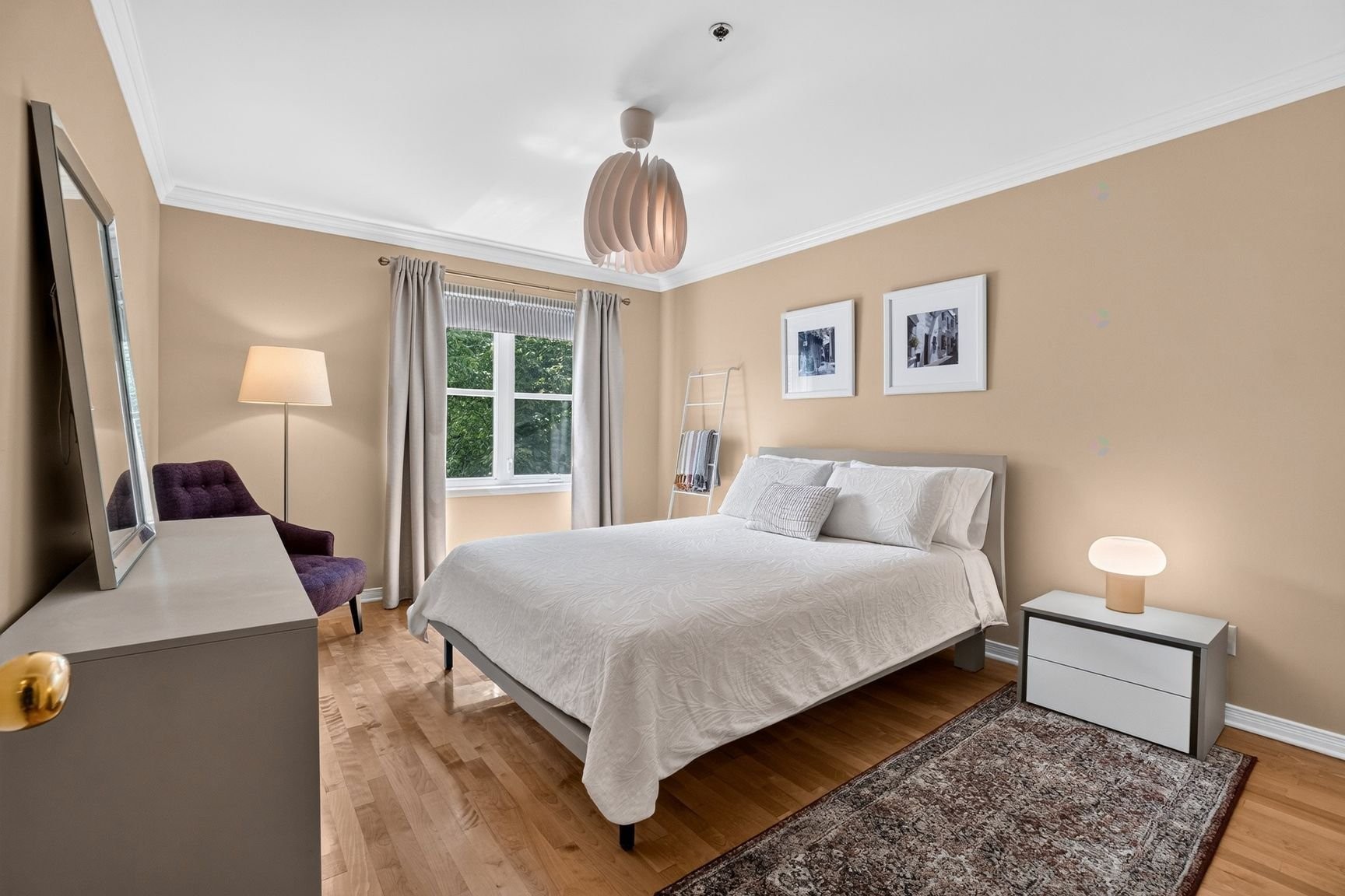 









125


Rue d'Angoulême

, 202,
Sainte-Julie,




QC
J3E3E7

