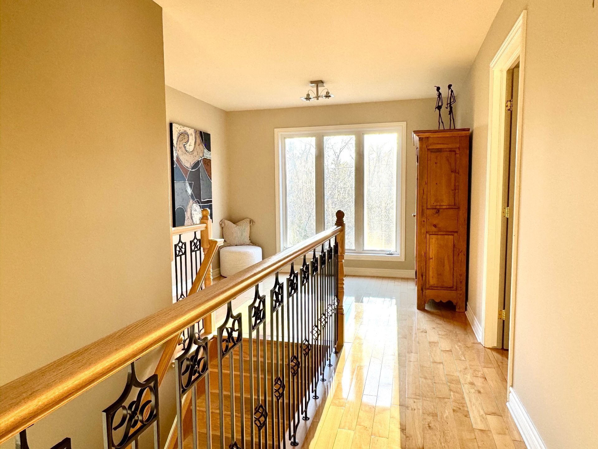 









131


Rue Radmore

,
Gatineau (Gatineau),




QC
J8R3T7

