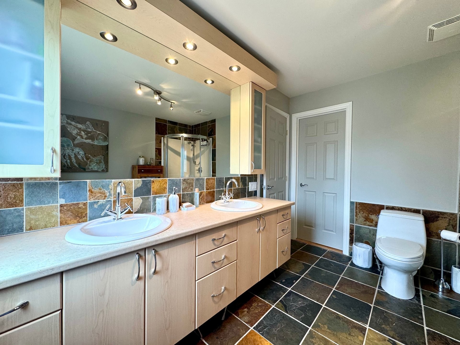 









131


Rue Radmore

,
Gatineau (Gatineau),




QC
J8R3T7

