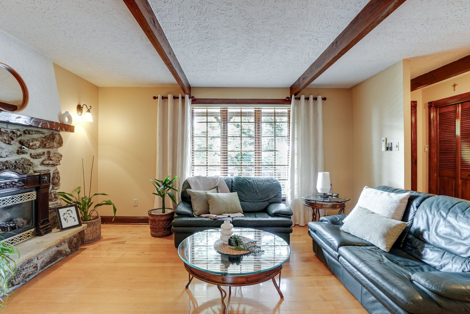









67


Boul. Richelieu

,
Repentigny (Repentigny),




QC
J6A6R3

