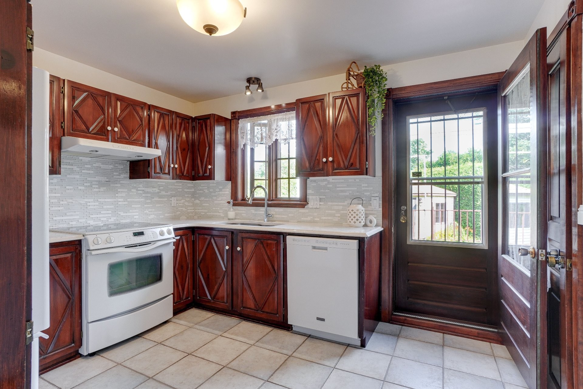 









67


Boul. Richelieu

,
Repentigny (Repentigny),




QC
J6A6R3

