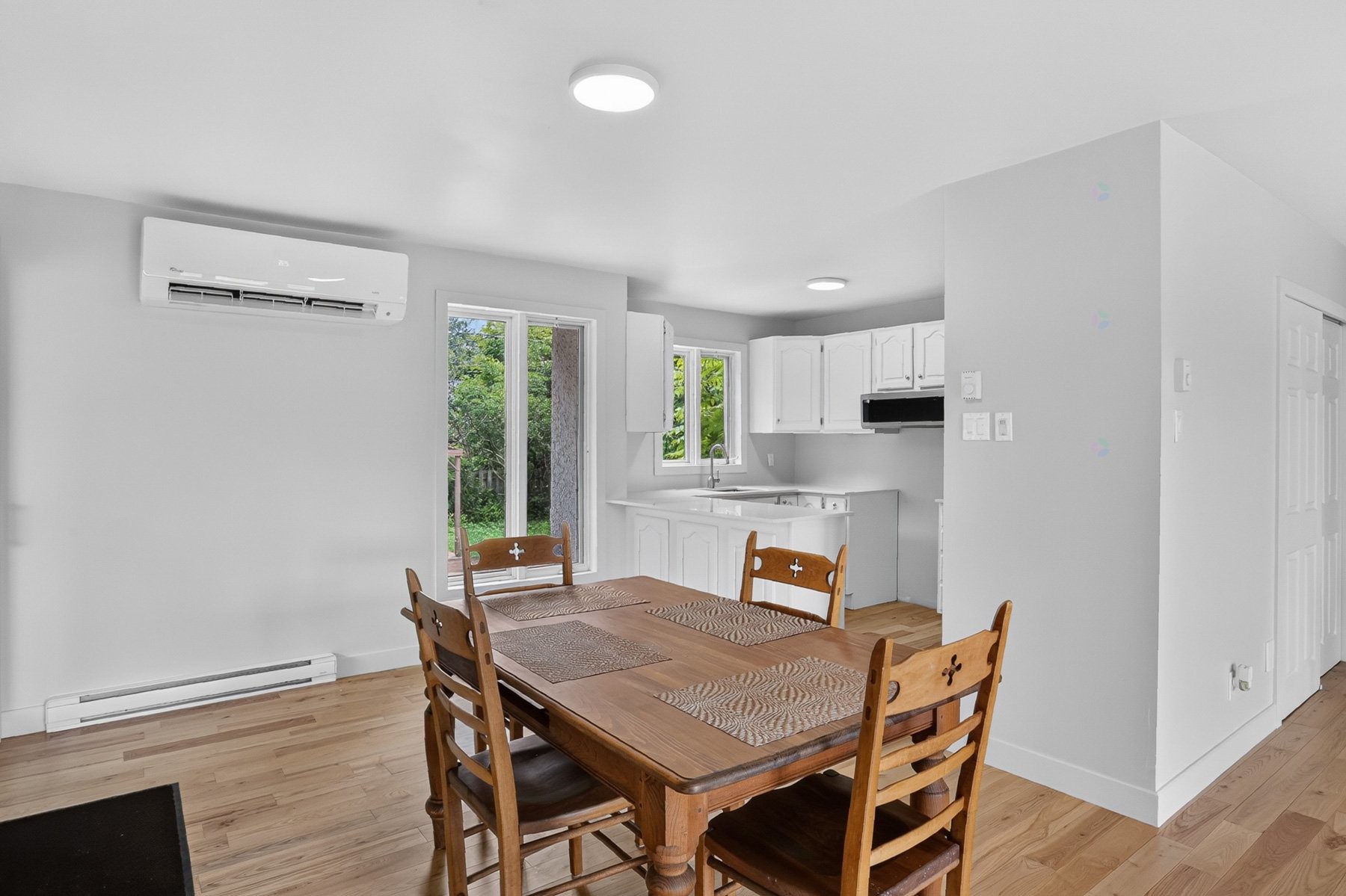 









7200


Rue Bayard

,
Trois-Rivières,




QC
G8Y2E1


