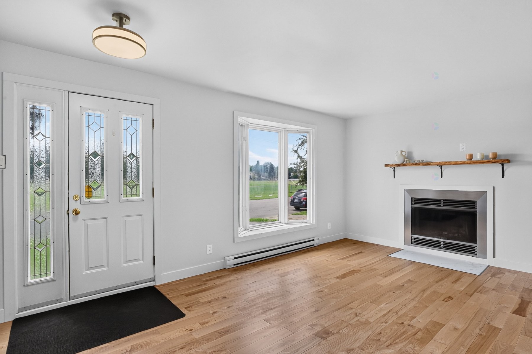 









7200


Rue Bayard

,
Trois-Rivières,




QC
G8Y2E1

