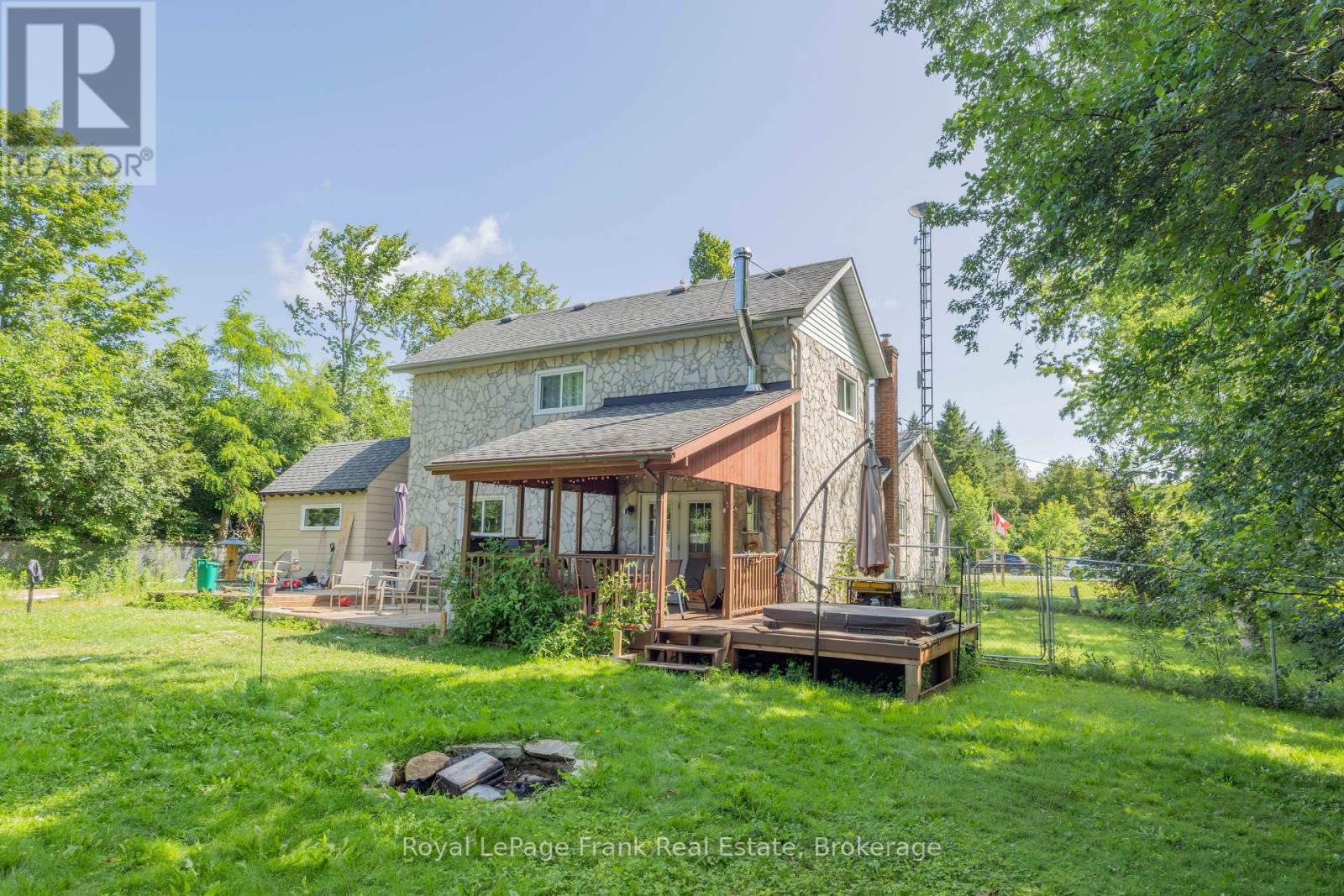 












2477 PIGEON LAKE ROAD

,
Kawartha Lakes (Bobcaygeon),




Ontario
K0M1A0

