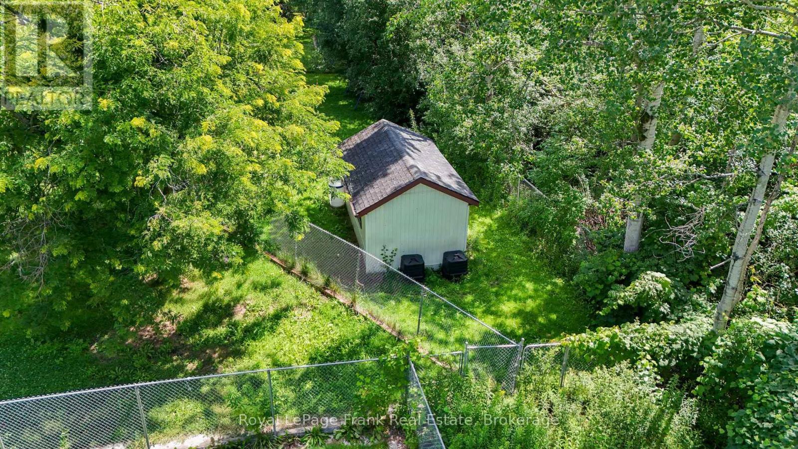 












2477 PIGEON LAKE ROAD

,
Kawartha Lakes (Bobcaygeon),




Ontario
K0M1A0

