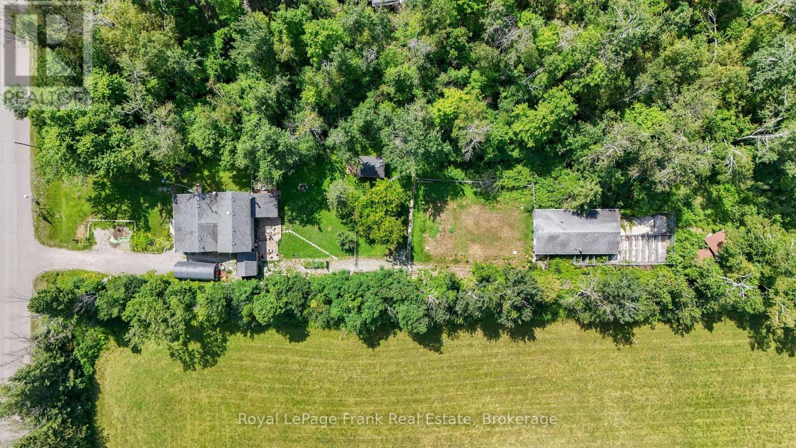 












2477 PIGEON LAKE ROAD

,
Kawartha Lakes (Bobcaygeon),




Ontario
K0M1A0

