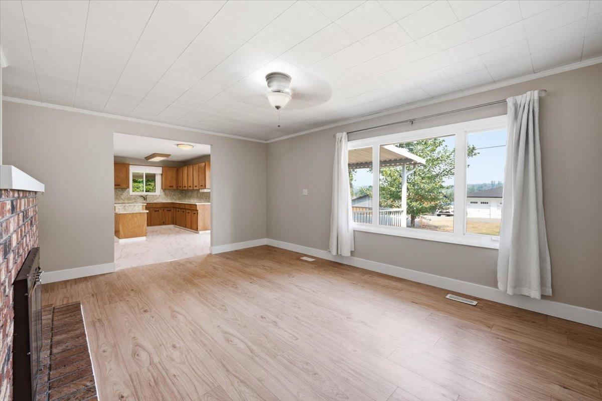 









3585


Warner

Avenue,
Armstrong,




BC
V0E 1B2

