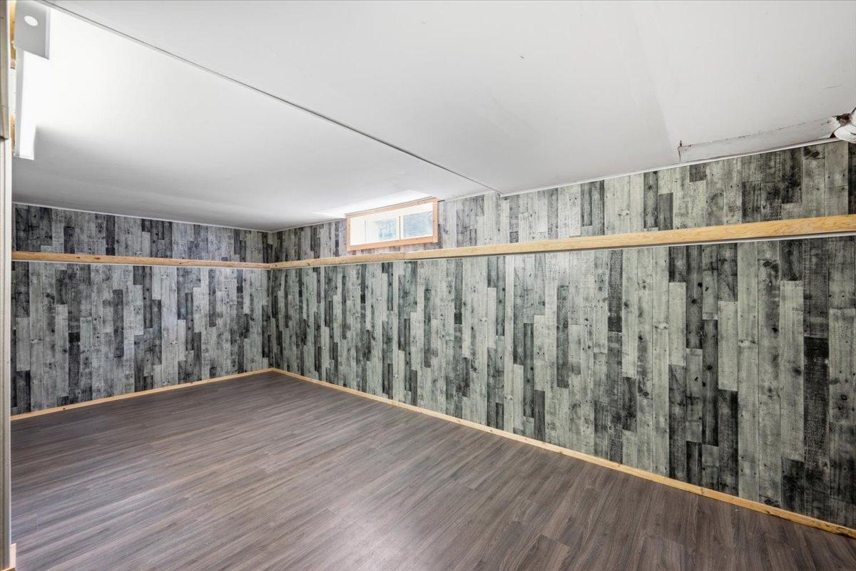 









3585


Warner

Avenue,
Armstrong,




BC
V0E 1B2

