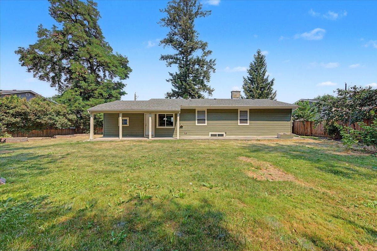 









3585


Warner

Avenue,
Armstrong,




BC
V0E 1B2

