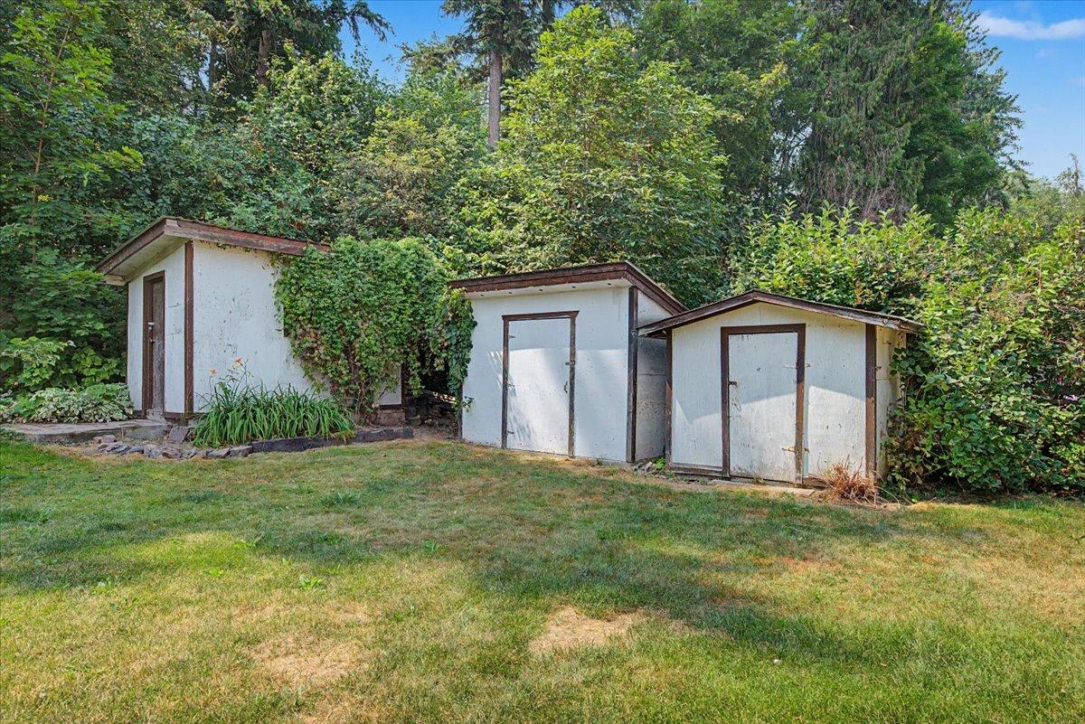 









3585


Warner

Avenue,
Armstrong,




BC
V0E 1B2

