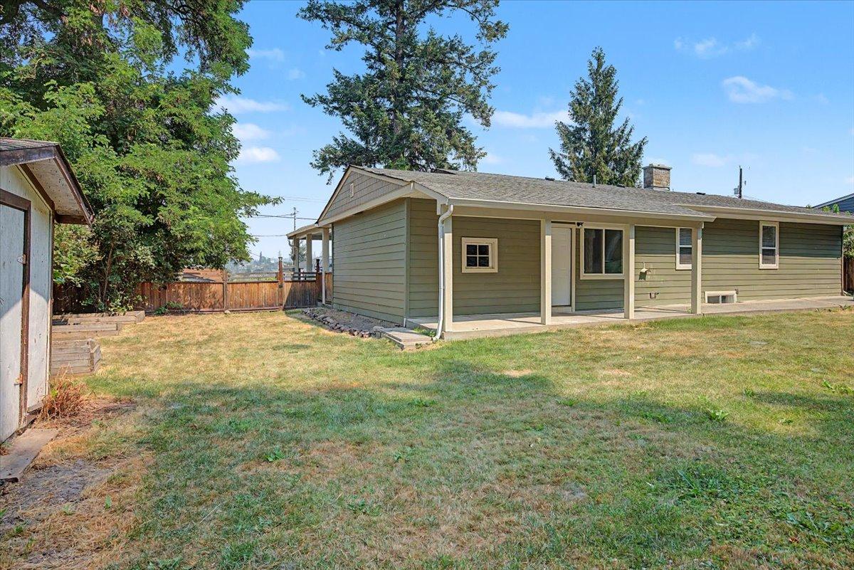 









3585


Warner

Avenue,
Armstrong,




BC
V0E 1B2


