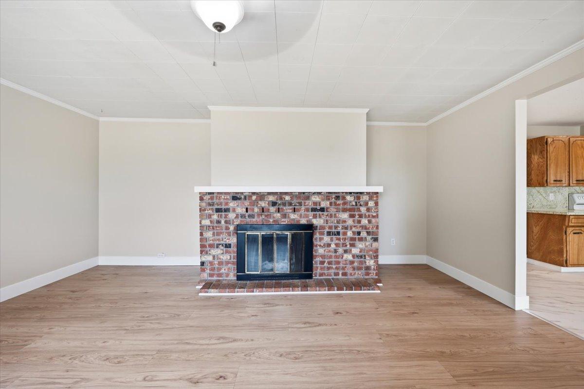 









3585


Warner

Avenue,
Armstrong,




BC
V0E 1B2

