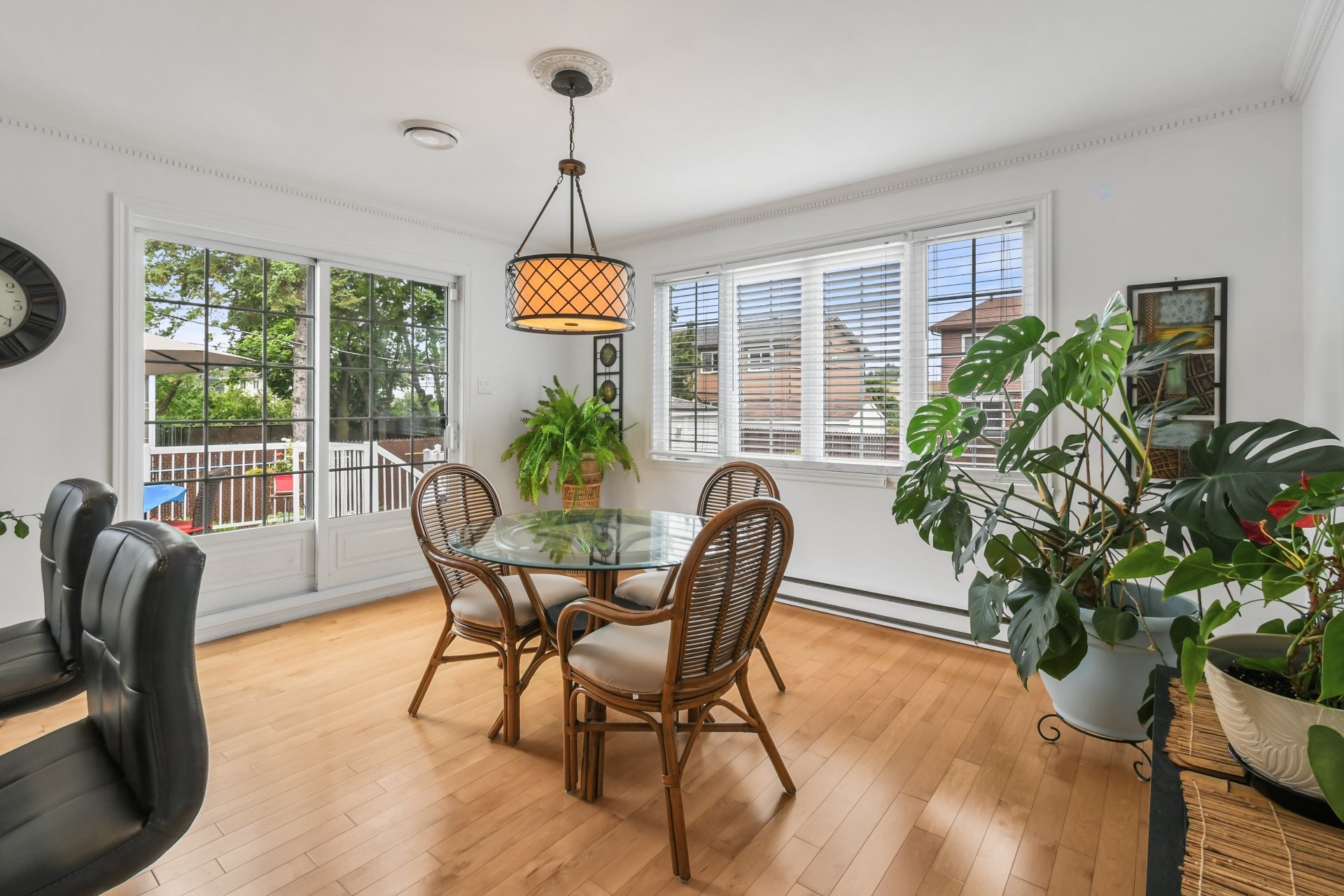 









7305


Rue Turner

,
Brossard,




QC
J4W2P1

