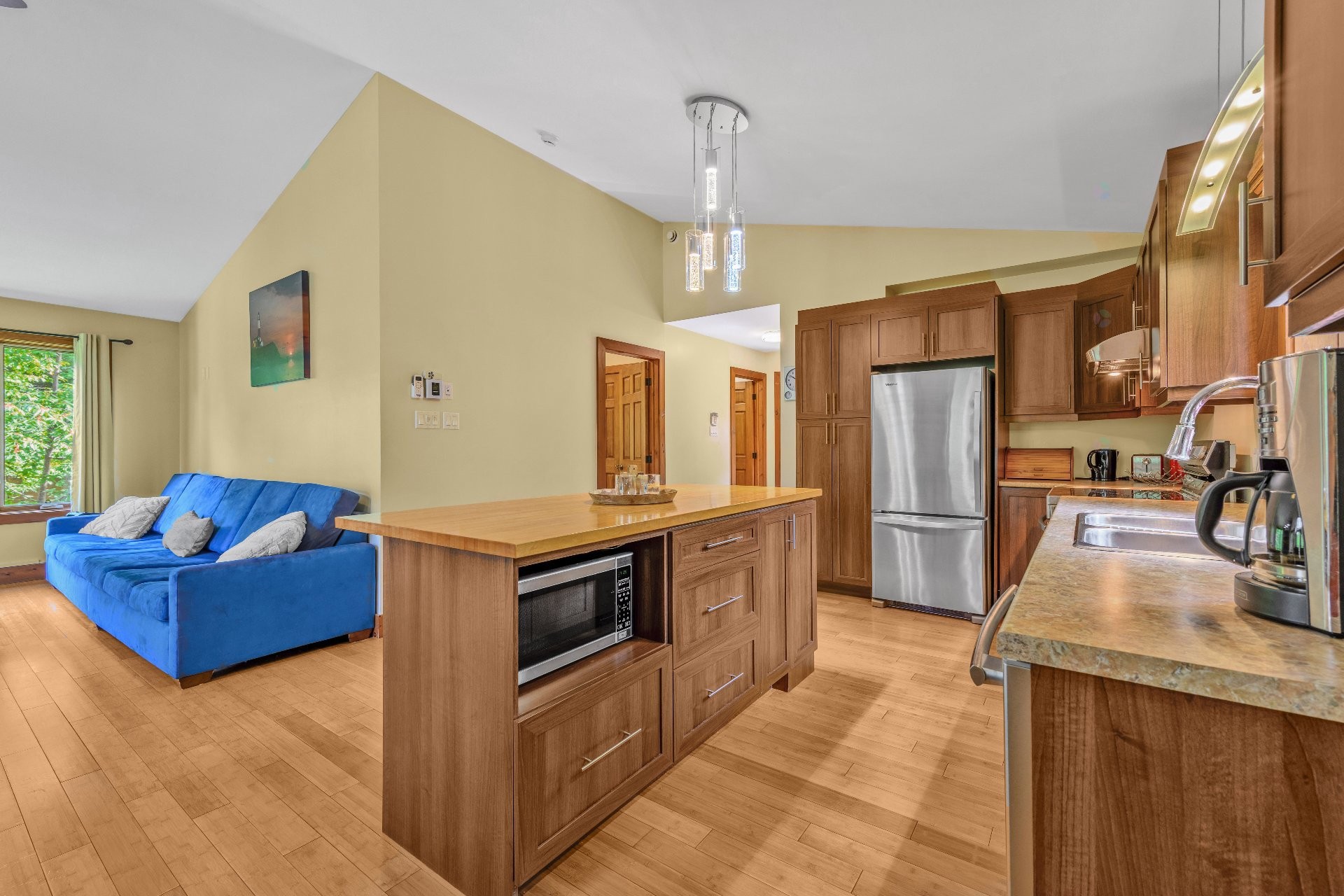 









2110


Ch. du Lac-Quenouille

, 47,
Val-des-Lacs,




QC
J0T2P0

