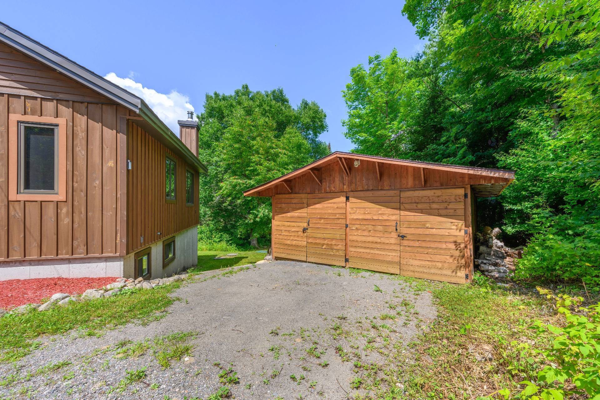 









2110


Ch. du Lac-Quenouille

, 47,
Val-des-Lacs,




QC
J0T2P0


