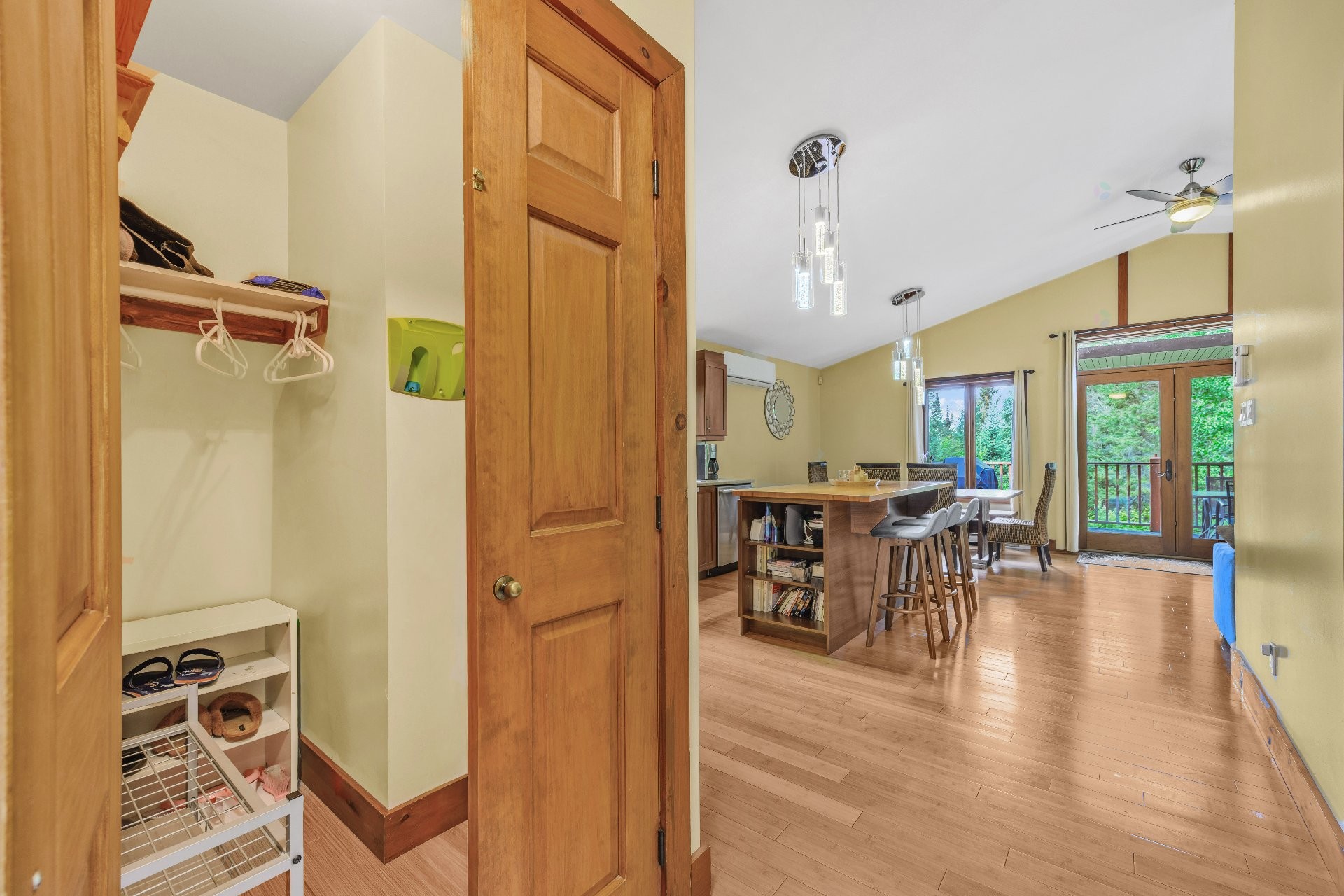 









2110


Ch. du Lac-Quenouille

, 47,
Val-des-Lacs,




QC
J0T2P0

