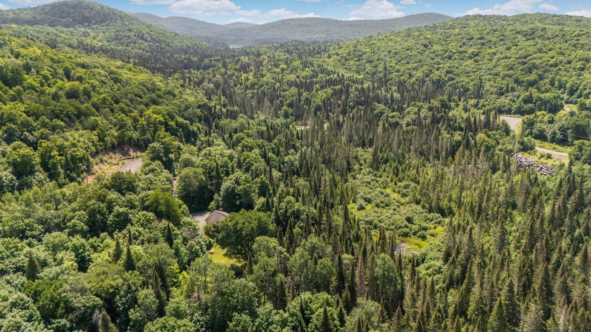 









2110


Ch. du Lac-Quenouille

, 47,
Val-des-Lacs,




QC
J0T2P0

