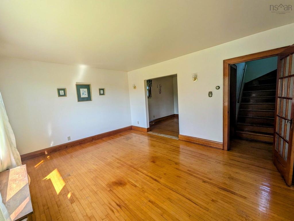 












1843 Sydney Road

,
Reserve Mines,




NS
B1M 1A3

