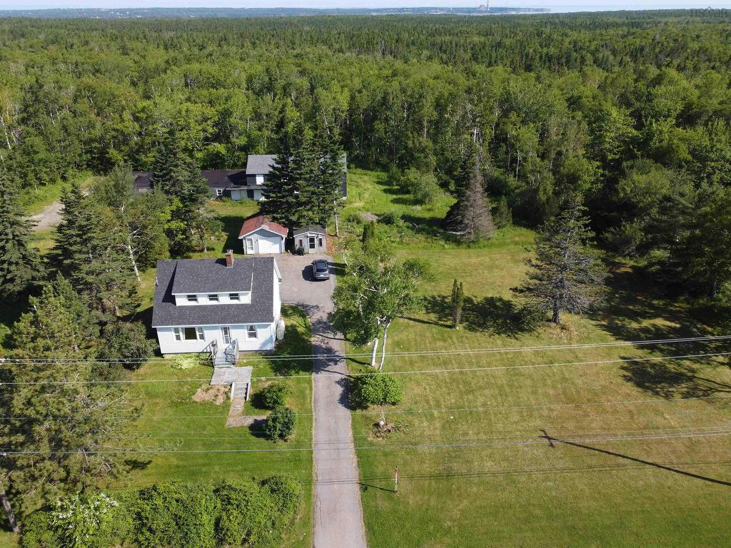 












1843 Sydney Road

,
Reserve Mines,




NS
B1M 1A3

