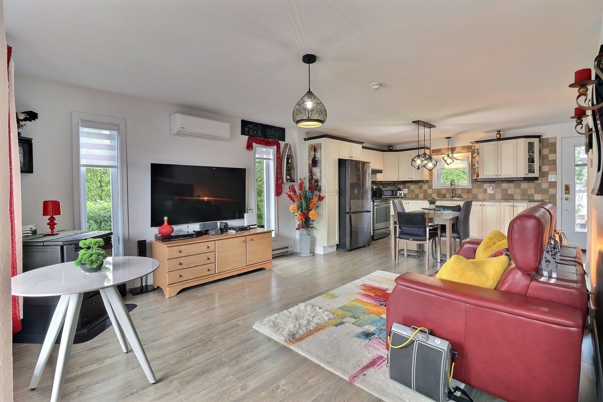 









695


Rue Caron

,
Saguenay (Chicoutimi),




QC
G7J2Z8


