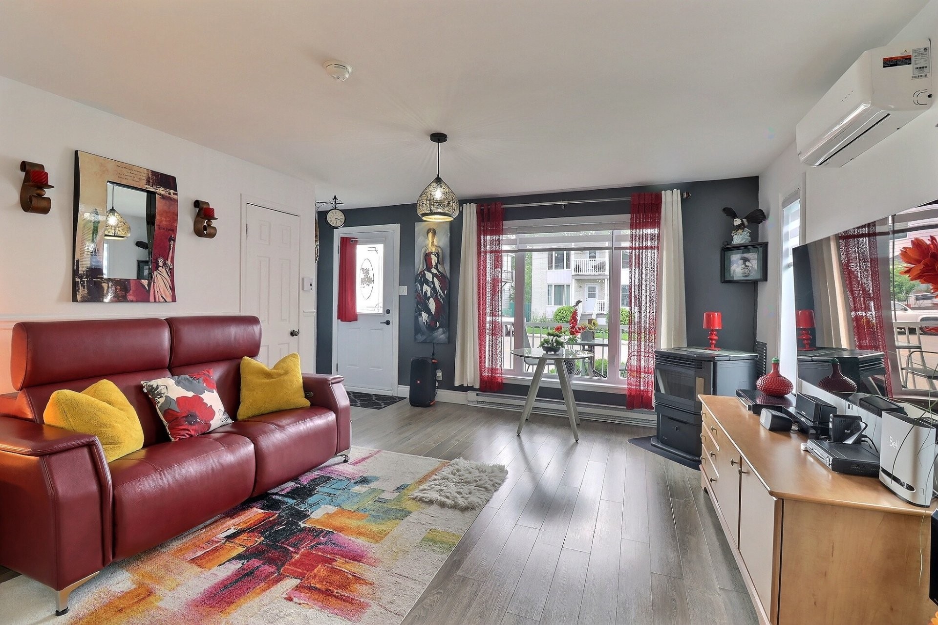 









695


Rue Caron

,
Saguenay (Chicoutimi),




QC
G7J2Z8

