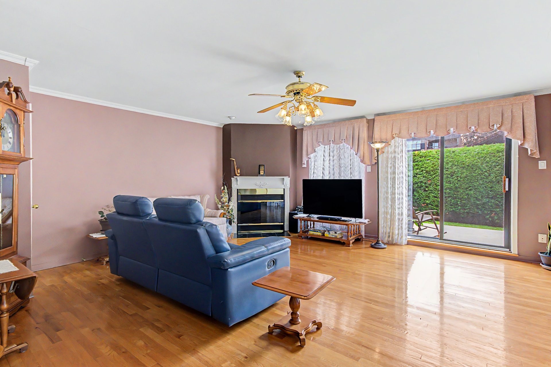 









1594


Rue Fortier

,
Saint-Bruno-de-Montarville,




QC
J3V6A5

