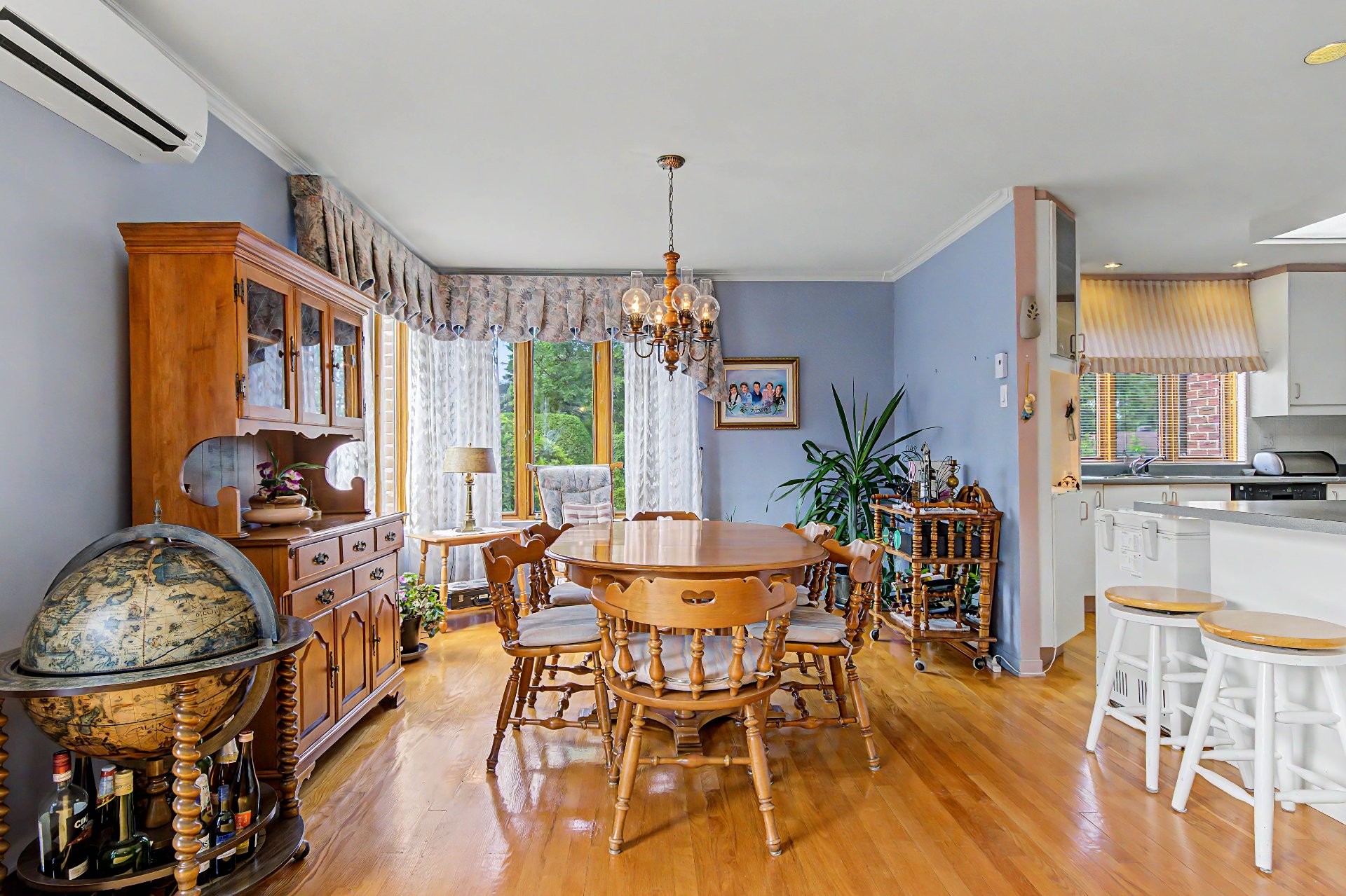 









1594


Rue Fortier

,
Saint-Bruno-de-Montarville,




QC
J3V6A5

