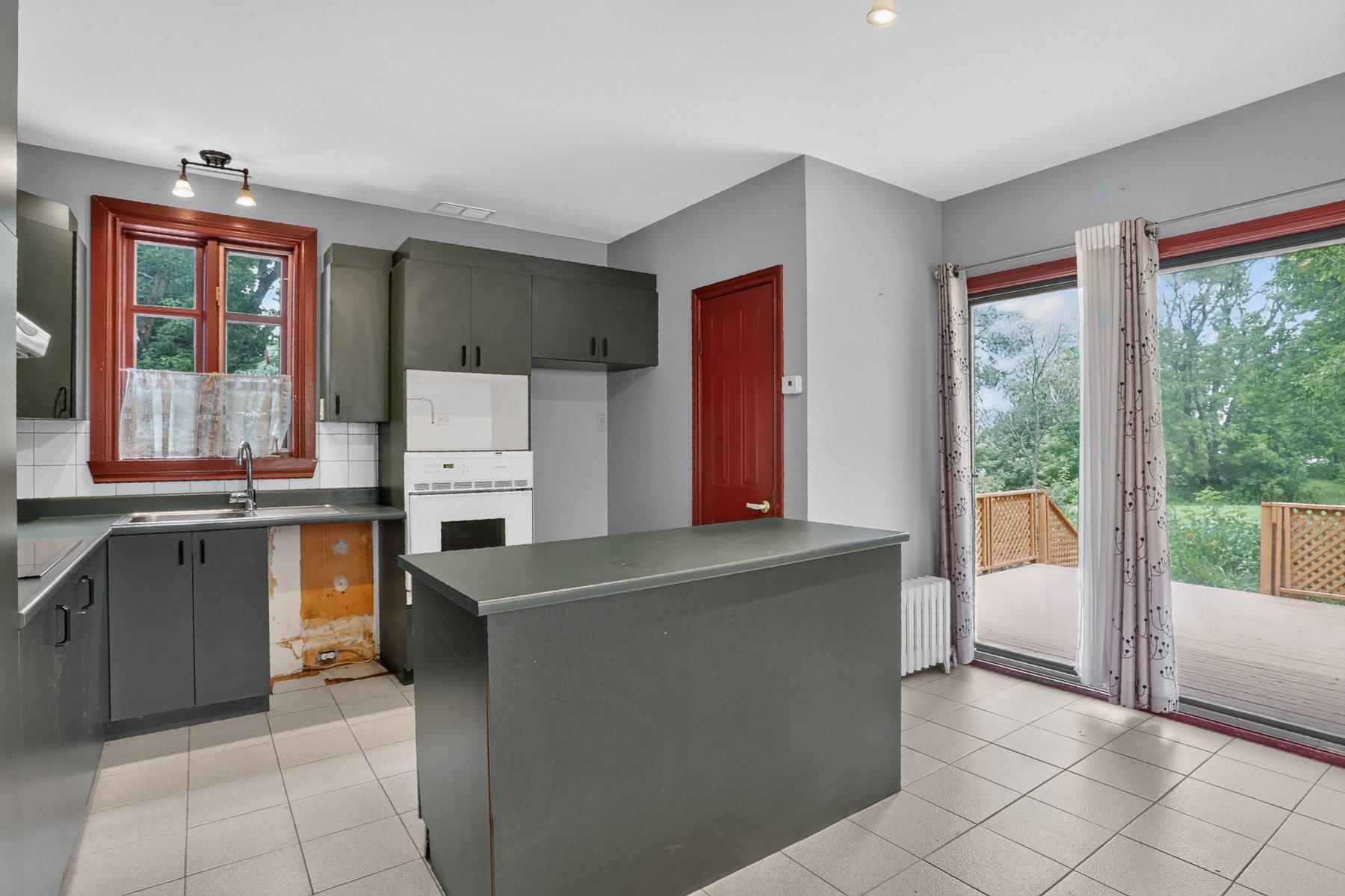 









1190


Rue Principale

,
Batiscan,




QC
G0X1A0

