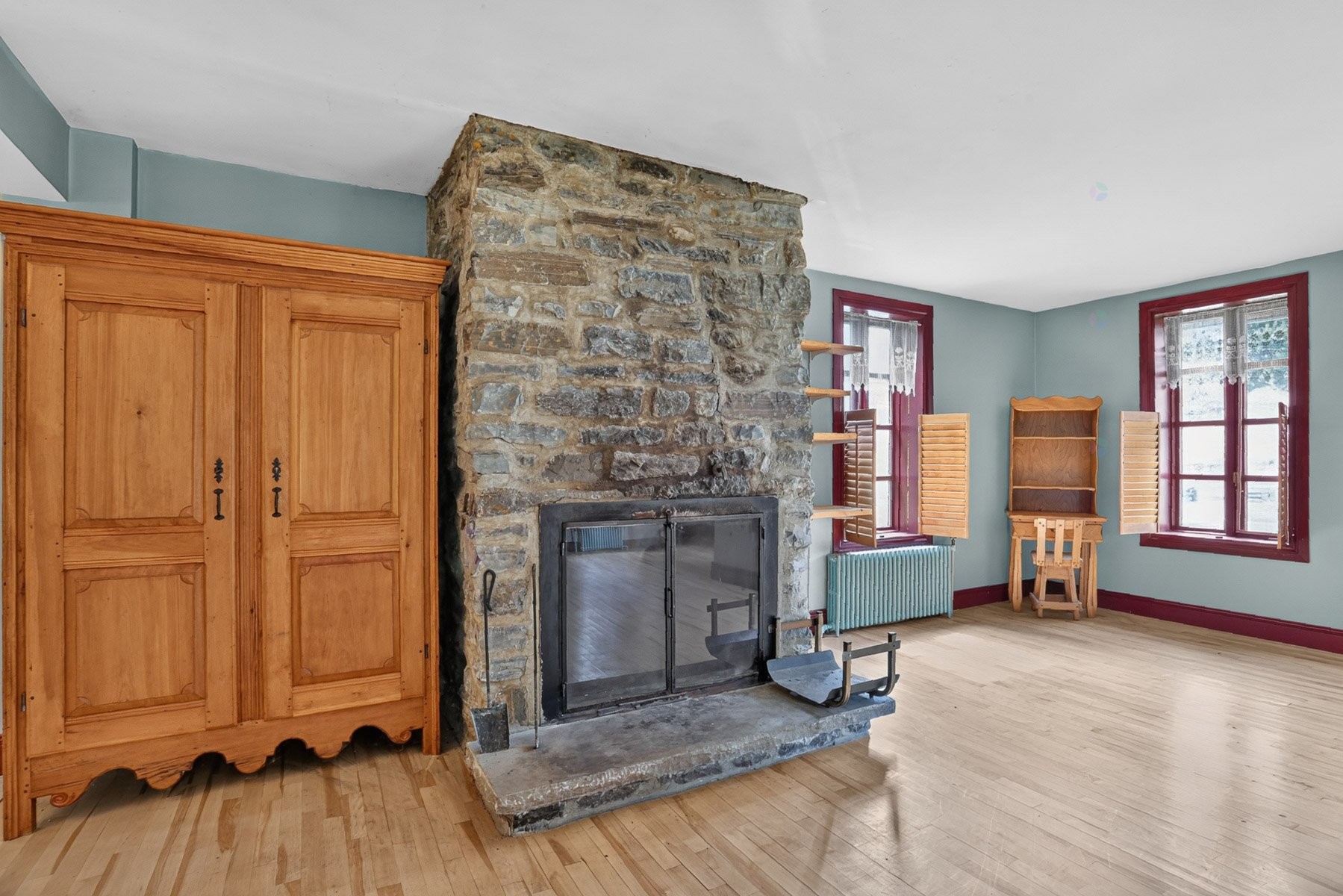 









1190


Rue Principale

,
Batiscan,




QC
G0X1A0

