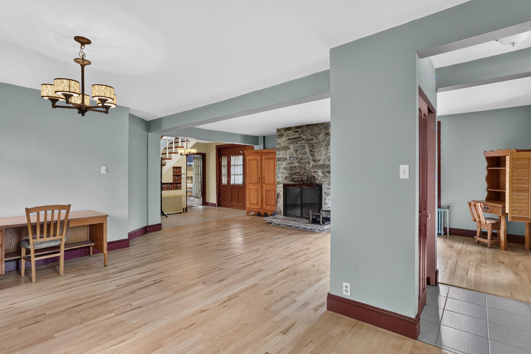 









1190


Rue Principale

,
Batiscan,




QC
G0X1A0

