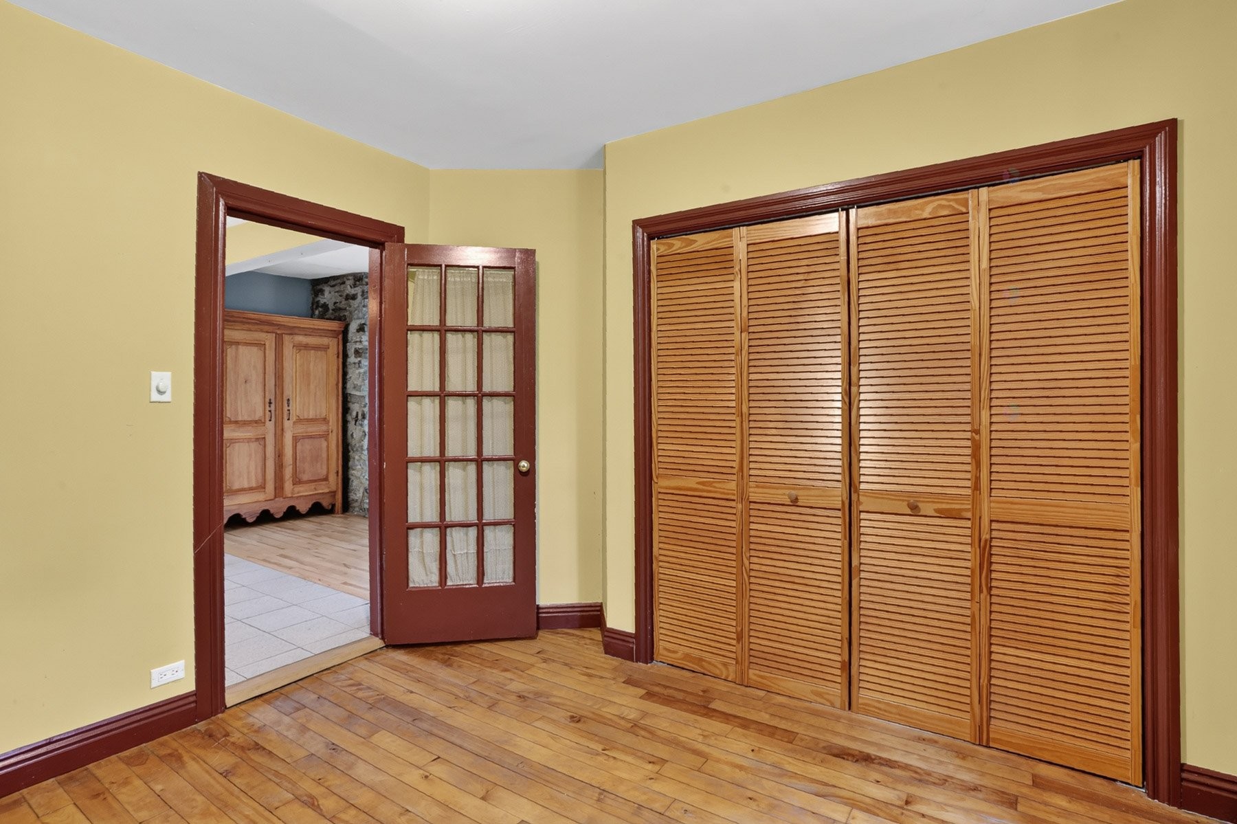 









1190


Rue Principale

,
Batiscan,




QC
G0X1A0

