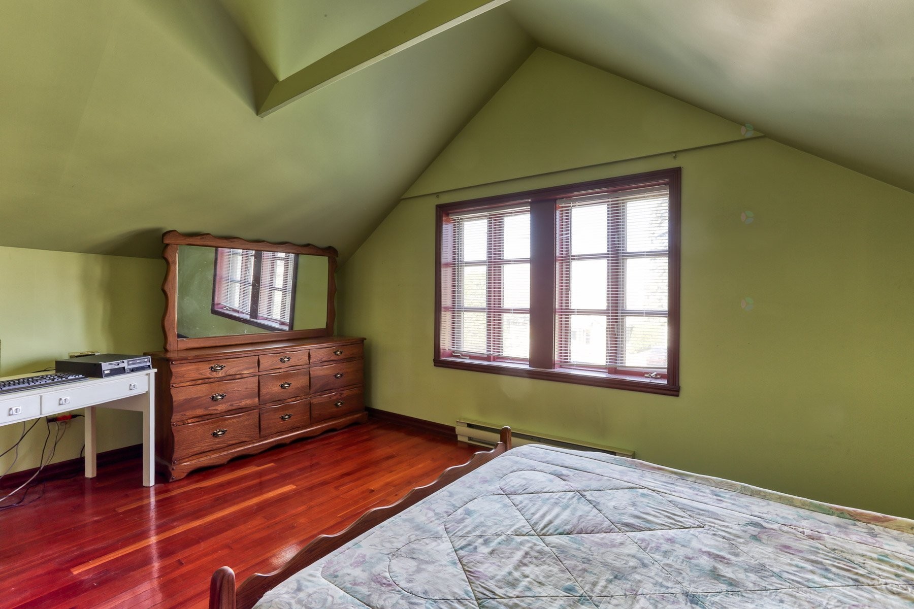 









1190


Rue Principale

,
Batiscan,




QC
G0X1A0

