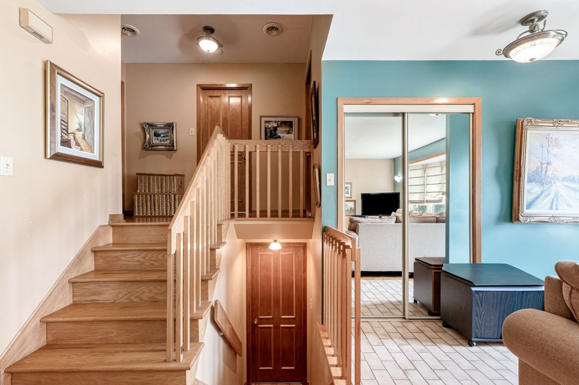 









302


Rue Gabrielle-Roy

,
Varennes,




QC
J3X1L8


