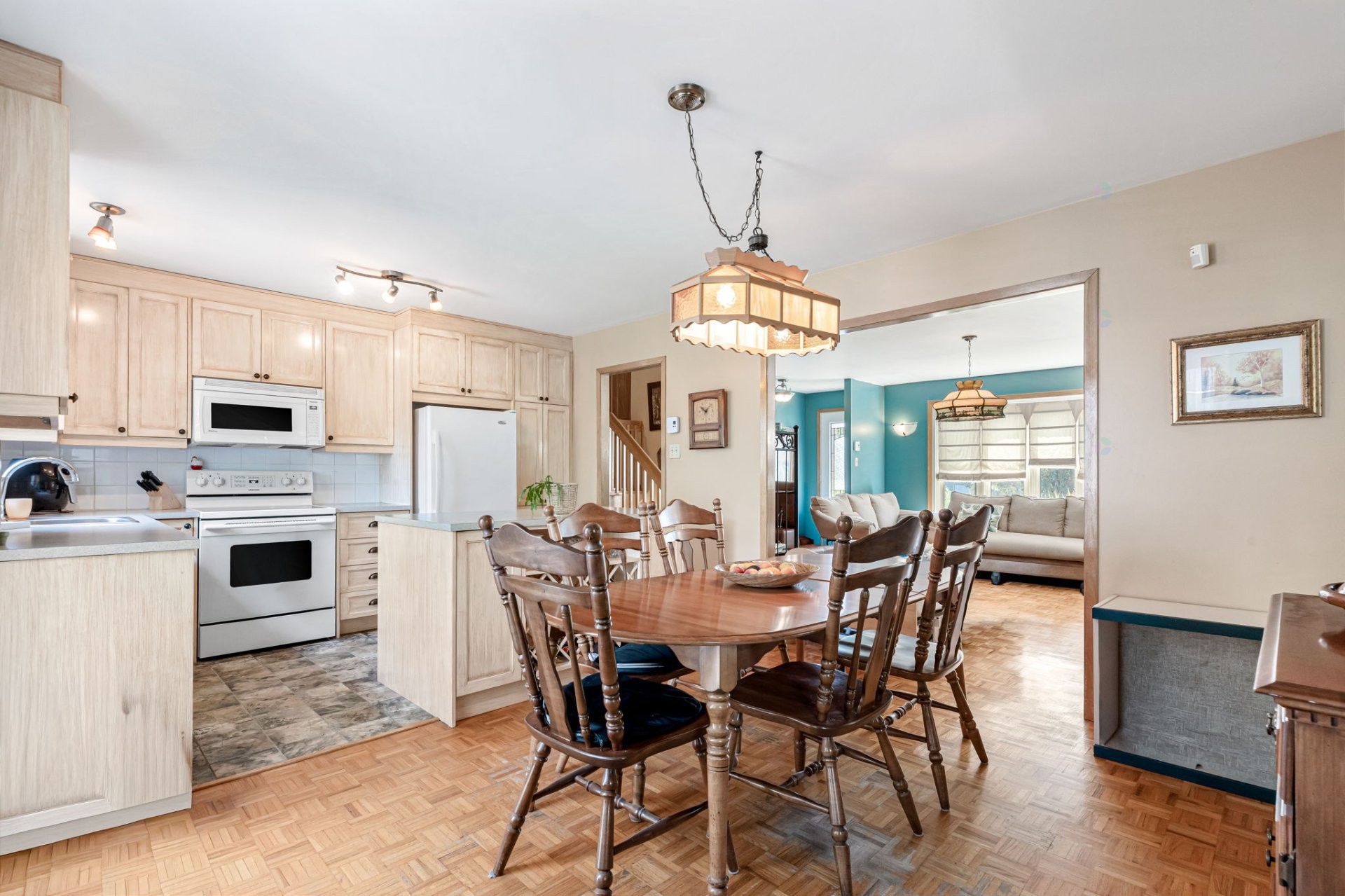 









302


Rue Gabrielle-Roy

,
Varennes,




QC
J3X1L8

