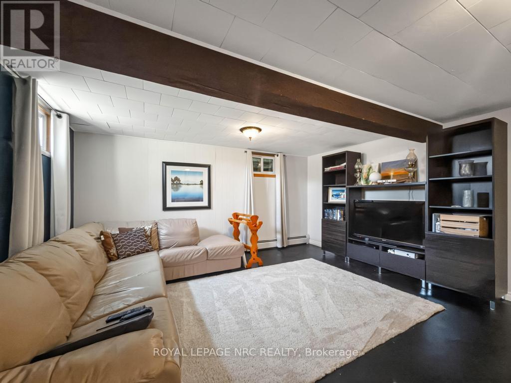 












53002 PERRY ROAD

,
Wainfleet (Marshville/Winger),




Ontario
L0S1V0

