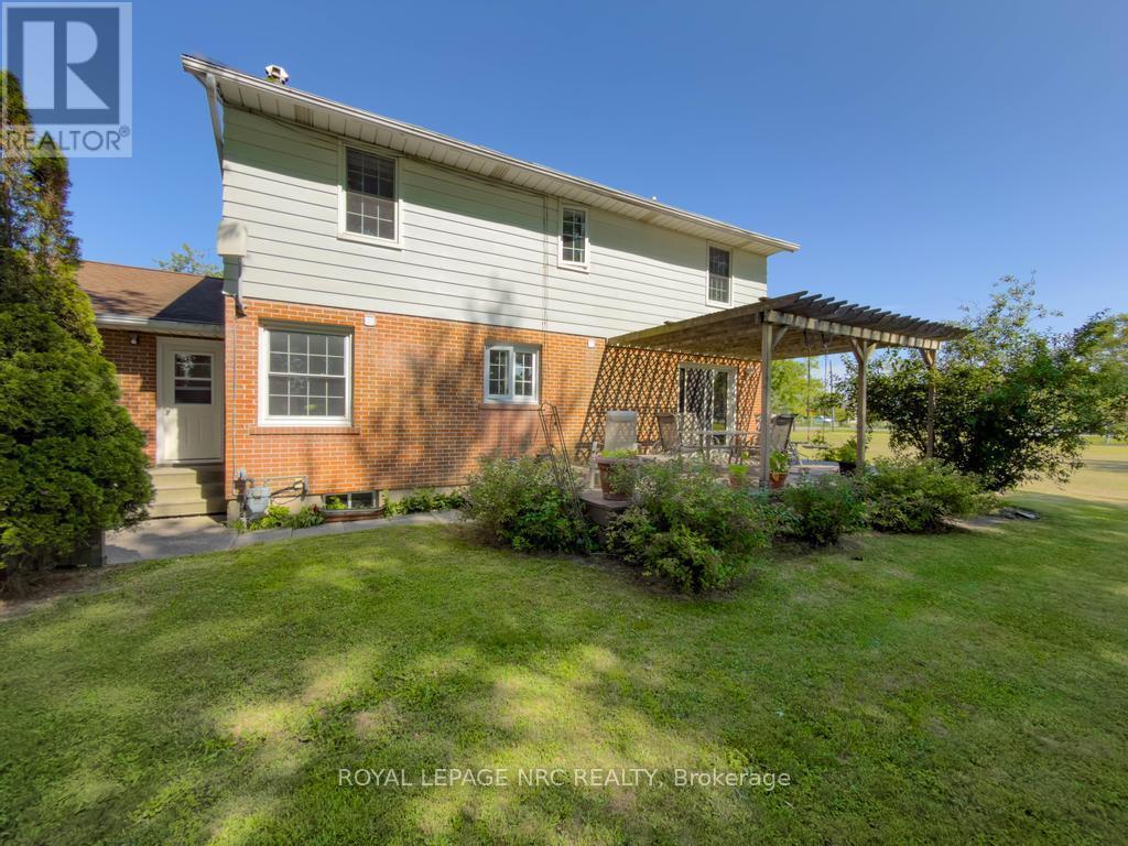 












53002 PERRY ROAD

,
Wainfleet (Marshville/Winger),




Ontario
L0S1V0

