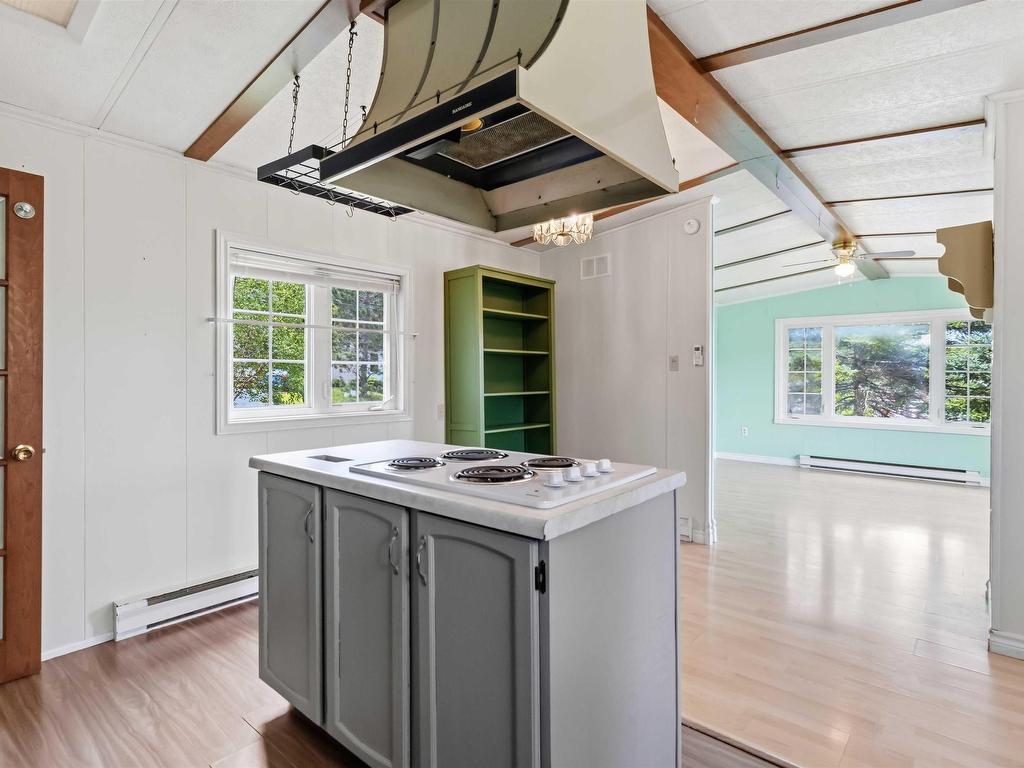 












22 Yeadon Drive

,
Middle Sackville,




NS
B4E 2Z4

